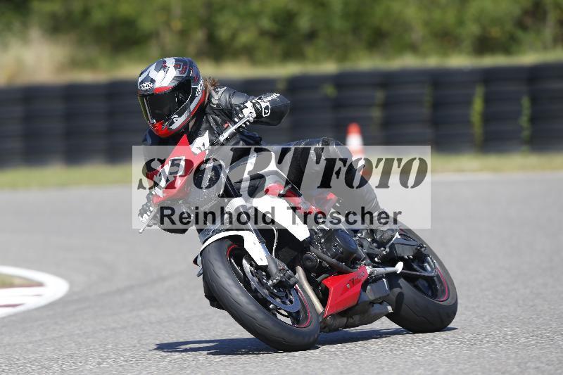 Archiv-2025/48 25.08.2025 Cornu Master School ADR/gruen-vert/115